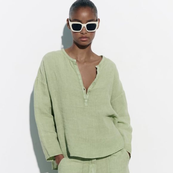 NWT 100% LINEN SAGE Pastel GREEN SLIT BLOUSE - Picture 1 of 7